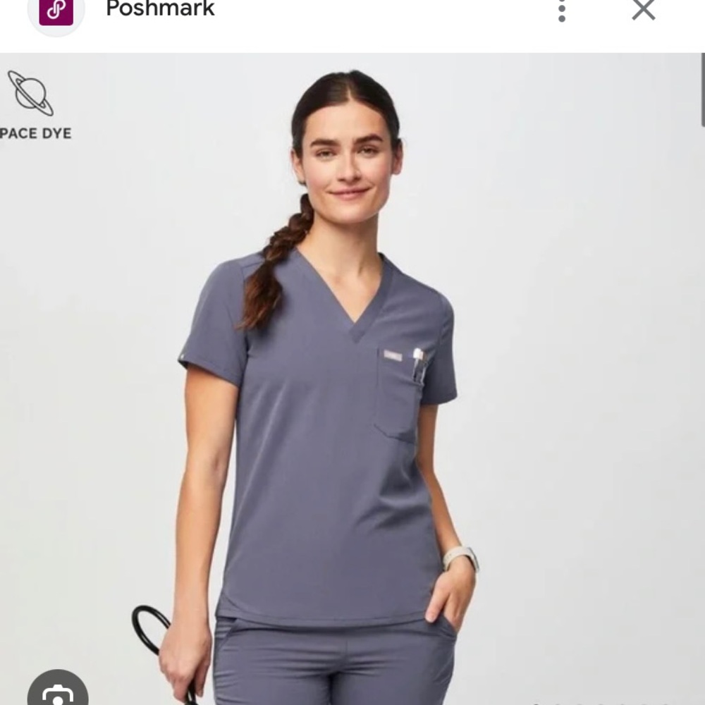 Women's Gray V-Neck Scrub Top